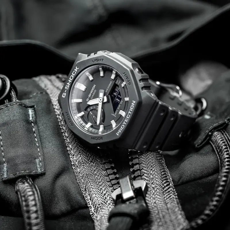 Casio G-Shock GA-2100-1A — vista 2